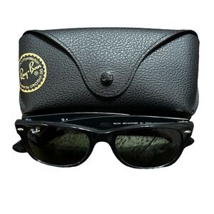 Ray-Ban Men's New Wayfarer Sunglasses Black Frame Polarized Lens